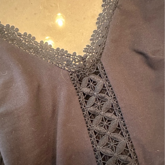 Women’s BKE Essentials Lace-Trimmed Bralette - Picture 5 of 7